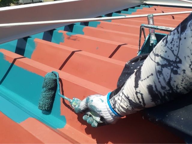 工場の外壁塗装が重要な理由