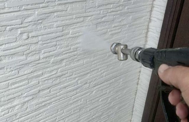 外壁塗装後の水滴テスト